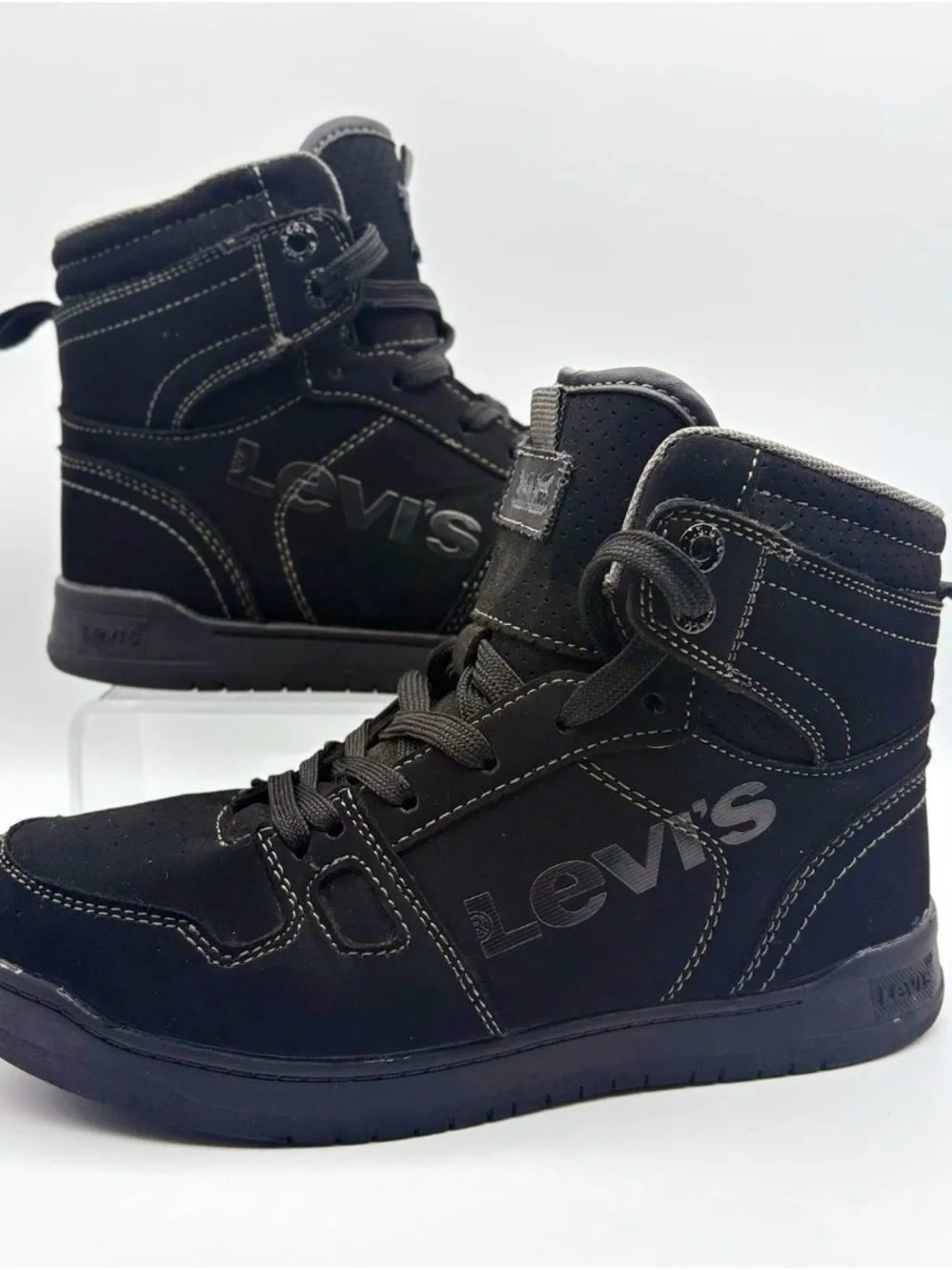 Levi's Kids Black High-Top Boots with Contrast Stitching